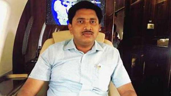 നാലാമത്തെ പൊളിറ്റിക്കല്‍ സെക്രട്ടറി