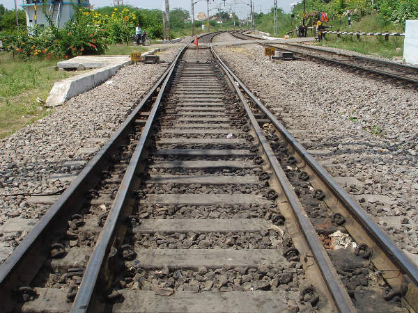 ഫാക്ടറി തൊഴിലാളികള്‍