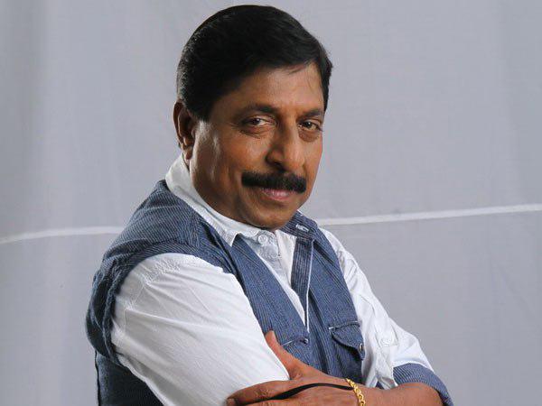 വേറെ ജോലിയൊന്നും ഇല്ലാത്തവർ