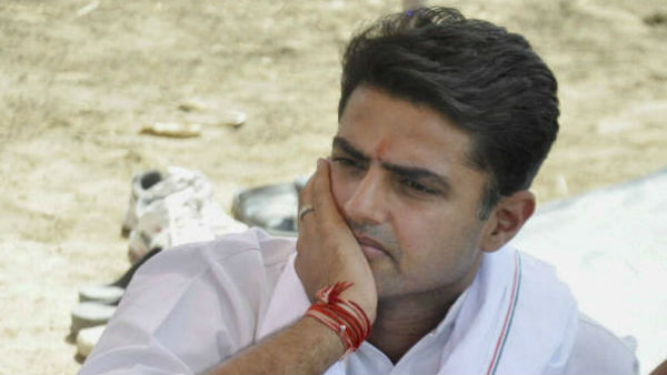 അകത്തും പുറത്തും വില്ലന്‍മാര്‍