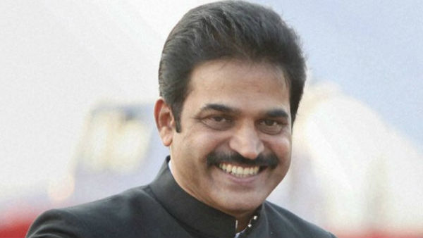 കെസി കേരളത്തിലേക്ക്