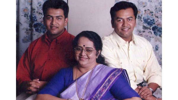 ആക്ഷേപങ്ങൾ തട്ടി തകർന്നു പോകും