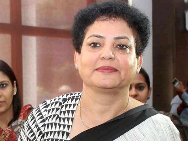 രേഖ ശര്‍മ 