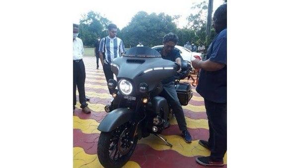 നാഗ്പൂരിൽ വെച്ച് 