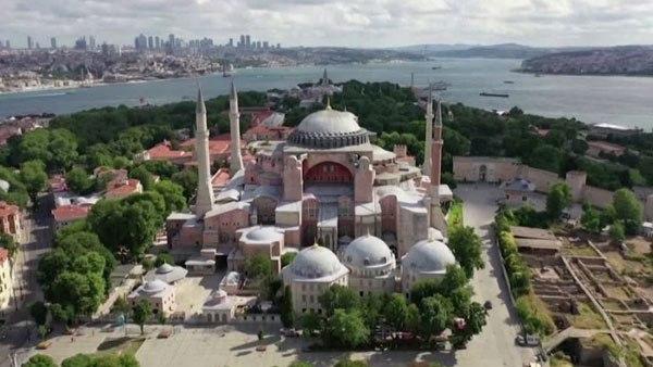 കോണ്‍സ്റ്റാന്റിനോപ്പിള്‍ മുസ്ലിങ്ങള്‍ക്ക് കീഴില്‍