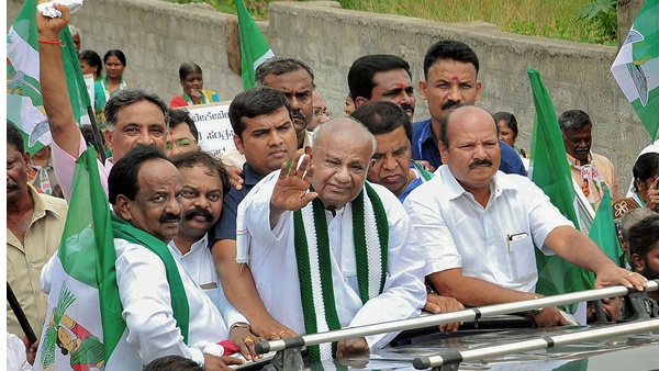 ദേവഗൗഡയെ 