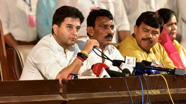 ശത്രുവും വീണു