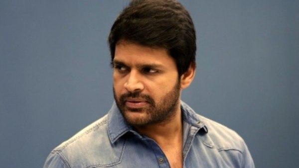 പ്രമുഖര്‍ക്ക് ബന്ധം