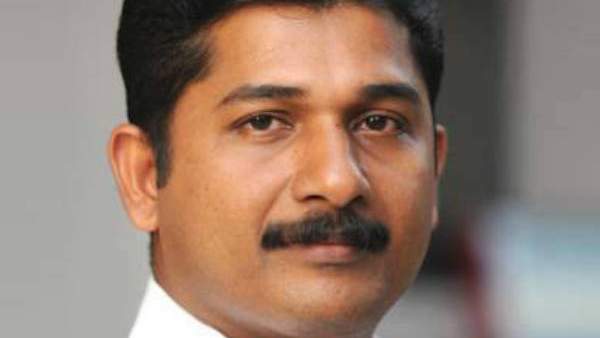 ഉപ്പുകുളം എന്നൊരു നാടേ തന്റെ നാട്ടിലില്ല ഉപ്പുകുളം എന്നൊരു നാടേ തന്റെ നാട്ടിലില്ല