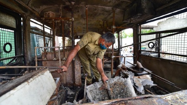 നവീന്‍ ബിജെപി വോട്ടറെന്ന് കോണ്‍ഗ്രസ്