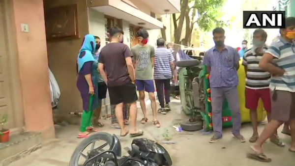 പോലീസുകാർക്കും പരിക്ക് പോലീസുകാർക്കും പരിക്ക്