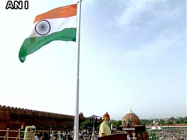 മൗണ്ട് ബാറ്റണ്‍ ചെയ്തത്