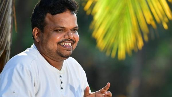 അതിജീവിക്കാൻ വേണ്ടി 