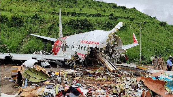 കരിപ്പൂരിൽ മരണമടഞ്ഞവർക്ക് 10 ലക്ഷം