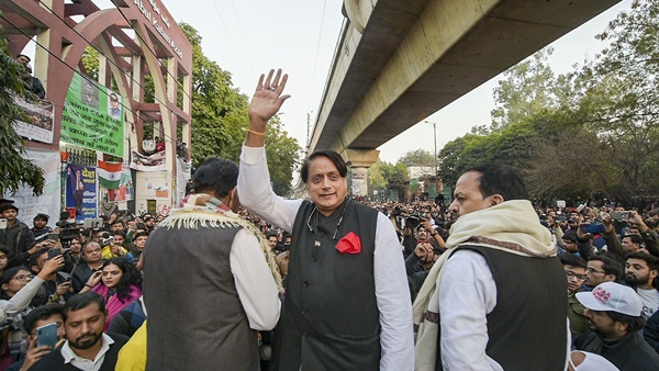 ദില്ലി നായര്‍