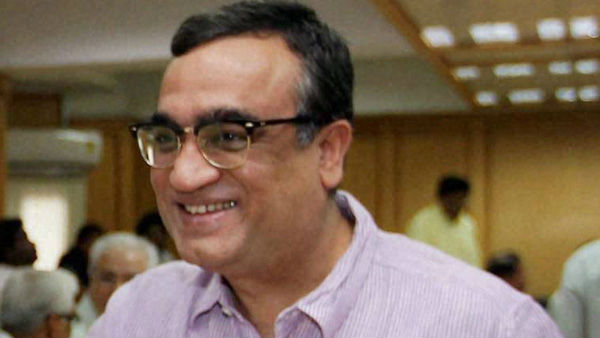 അജയ് മാക്കനെത്തി...