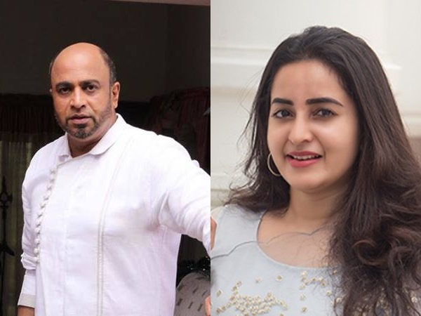 കൂറുമാറി