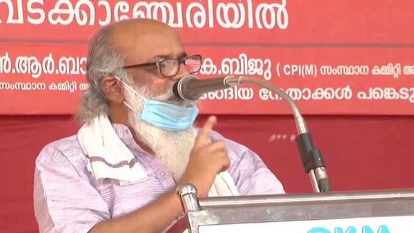 തകര്‍ക്കുന്നത് യുഡിഎഫ്
