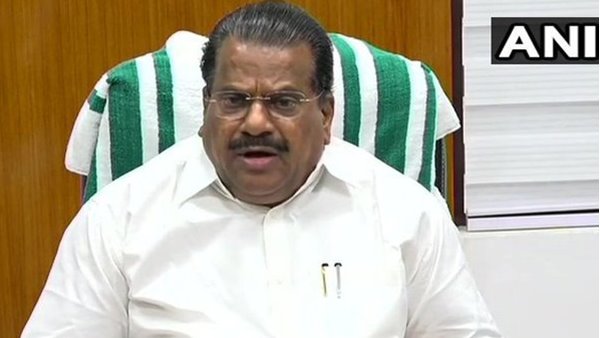 കോപ്പ് കൂട്ടുകയാണ്