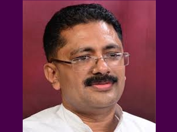 സ്വപ്നയുമായുള്ള ബന്ധം സ്വപ്നയുമായുള്ള ബന്ധം