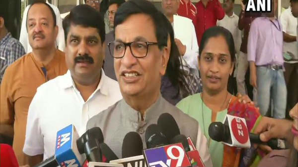  കോണ്‍ഗ്രസ് ഇടപെടല്‍ അപൂര്‍വം