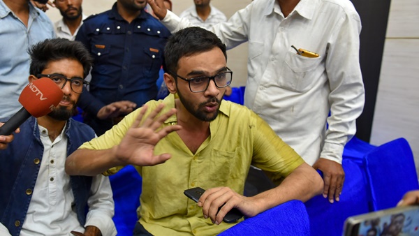  പാകിസ്താനിലേക്കുള്ള ഫോണ്‍വിളികള്‍