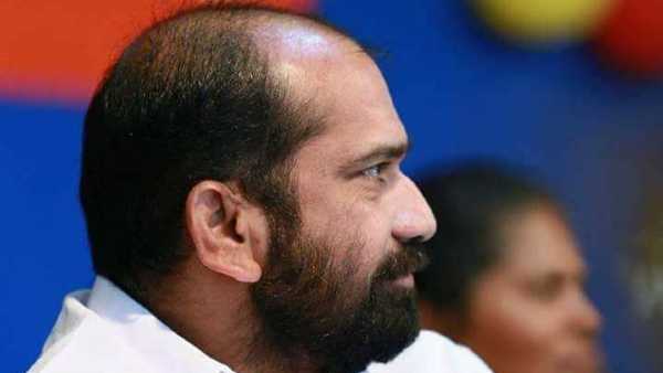 അനിൽ അക്കരയ്ക്ക് സമൺസ്