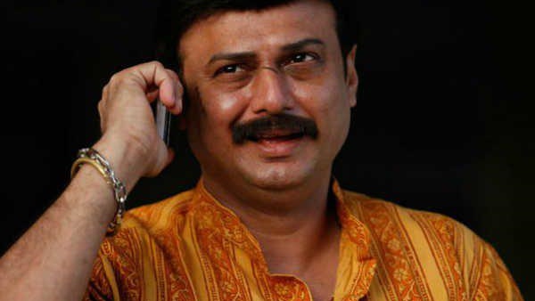 പ്രതിഫലം കുറയ്ക്കണം