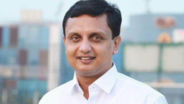 കമല്നാഥിനെ വിളിക്കുവാന് തോന്നിയില്ല കമല്നാഥിനെ വിളിക്കുവാന് തോന്നിയില്ല