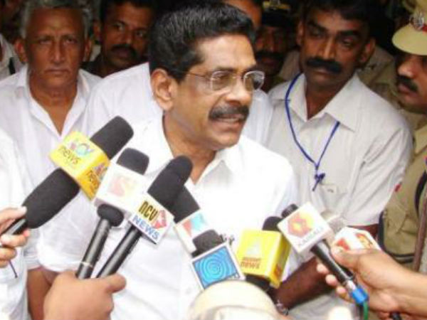 രണ്ട് അഭിപ്രായമാണ് ഉണ്ടായത്