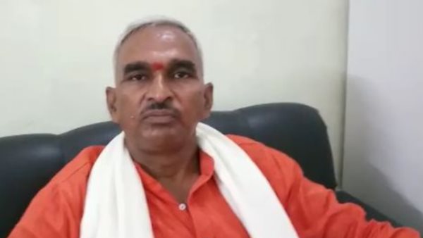 മമതയെ അധിക്ഷേപിച്ച്