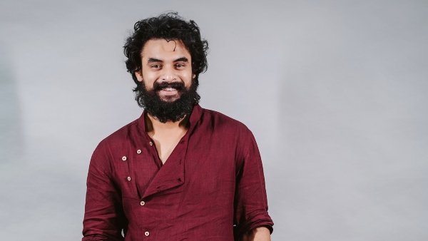 ഫോണില്‍ സംസാരിച്ചു