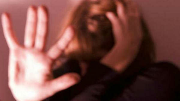 പാര്‍ക്കിങ് ഗ്രൗണ്ടില്‍