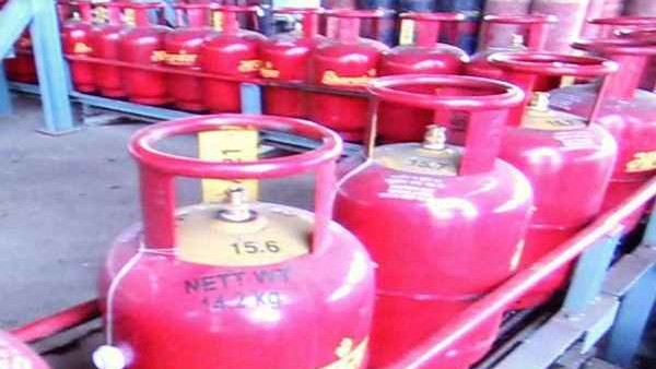 എല്‍പിജി വിതരണം