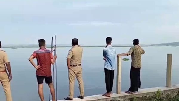 ശനിയാഴ്ച രാത്രി