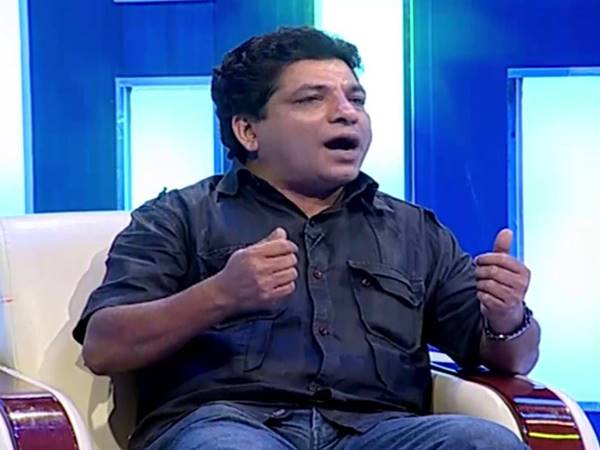 തീര്‍ത്തും ഒറ്റപ്പെട്ടു