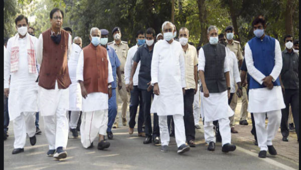 ഇന്ന് സത്യപ്രതിജ്ഞ ചെയ്തവര്‍