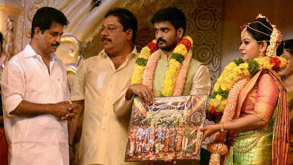 ബന്ധങ്ങള്‍ തെളിവോ