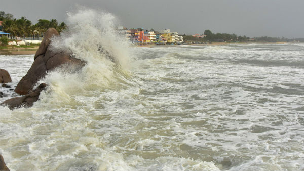 അംഫാന് ചുഴലിക്കാറ്റ് അംഫാന് ചുഴലിക്കാറ്റ്