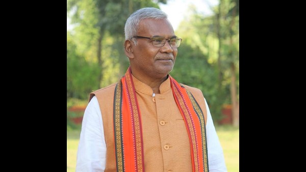 ആരാണ് കാമേശ്വര്‍ ചൗപാൻ? 