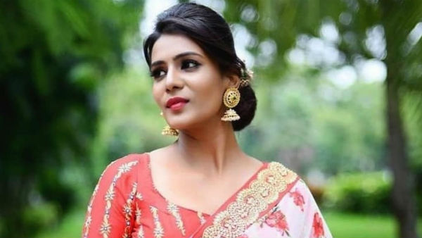 നിരന്തരം വിമര്‍ശനം