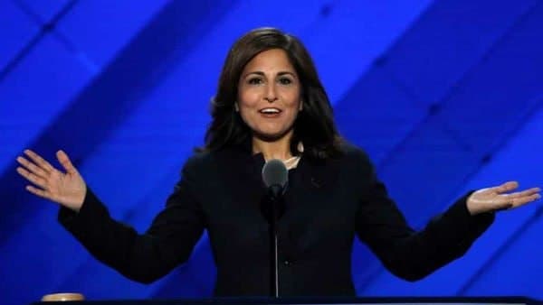 ആരാണ്‌ നീരാ ടെണ്ടന്‍