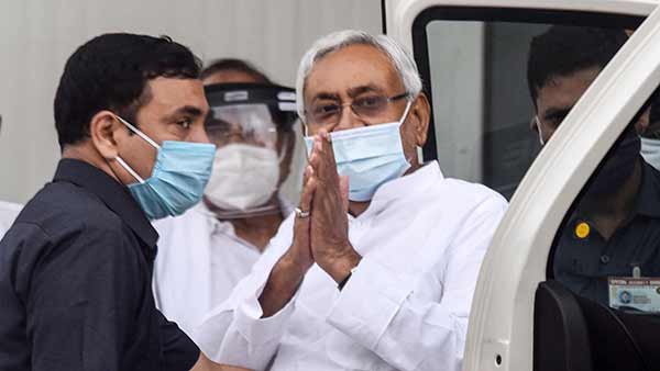 മുഖ്യമന്ത്രിയെ മാറ്റില്ല