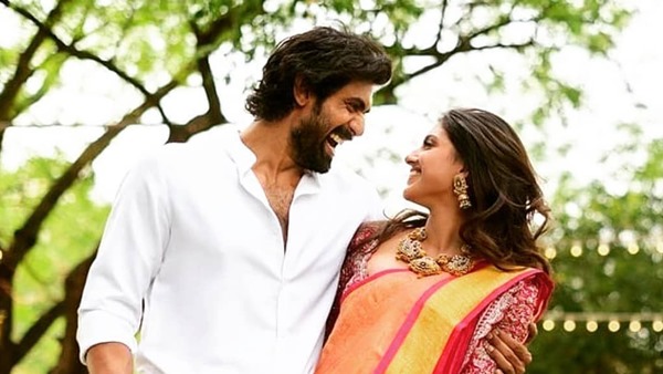 പെട്ടെന്നാണ് പോസ് ബട്ടന്‍