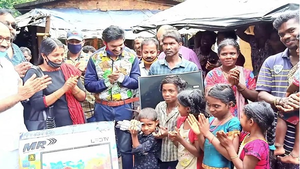 പണം കൊടുത്ത് സഹായിക്കാറില്ല