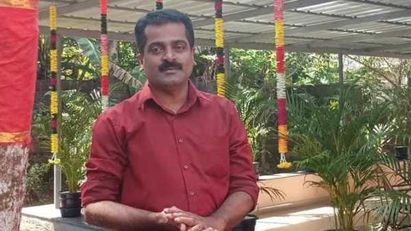 പട്ടി ചത്തു എന്ന് കമെന്റെഴുതുന്ന കൃമികൾ പട്ടി ചത്തു എന്ന് കമെന്റെഴുതുന്ന കൃമികൾ