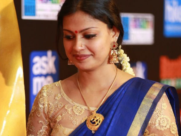 പ്രതീക്ഷയോടെ പ്രതീക്ഷയോടെ