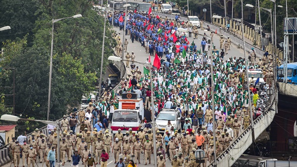 ശക്തമാക്കുന്നു
