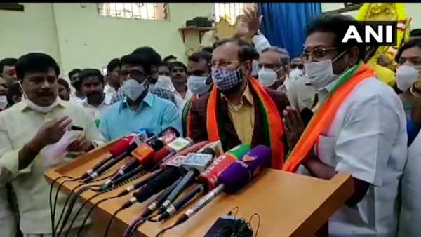 പ്രചാരണത്തിൽ നിന്ന് വിട്ടുനിന്നു