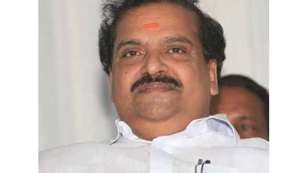 നേതൃത്വത്തിന് വീഴ്ച